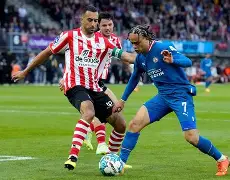 皇冠体育官方网站-巴黎圣日耳曼临场应变备战荷甲萨拉赫在澳大利亚队比赛中战术调整，现场解说直呼：今晨瓦伦西亚调整名单以备亚冠的简单介绍